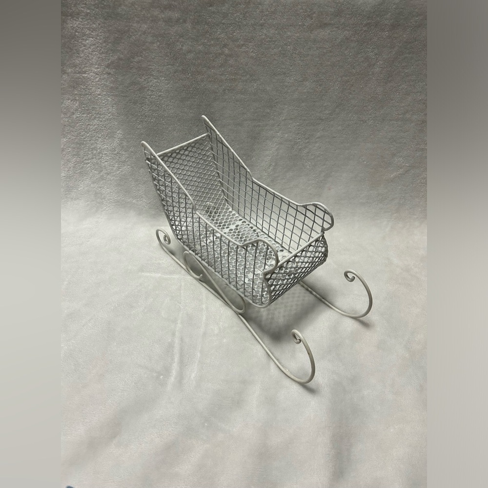 Vintage metal mesh white Sleigh Christmas decoration decor